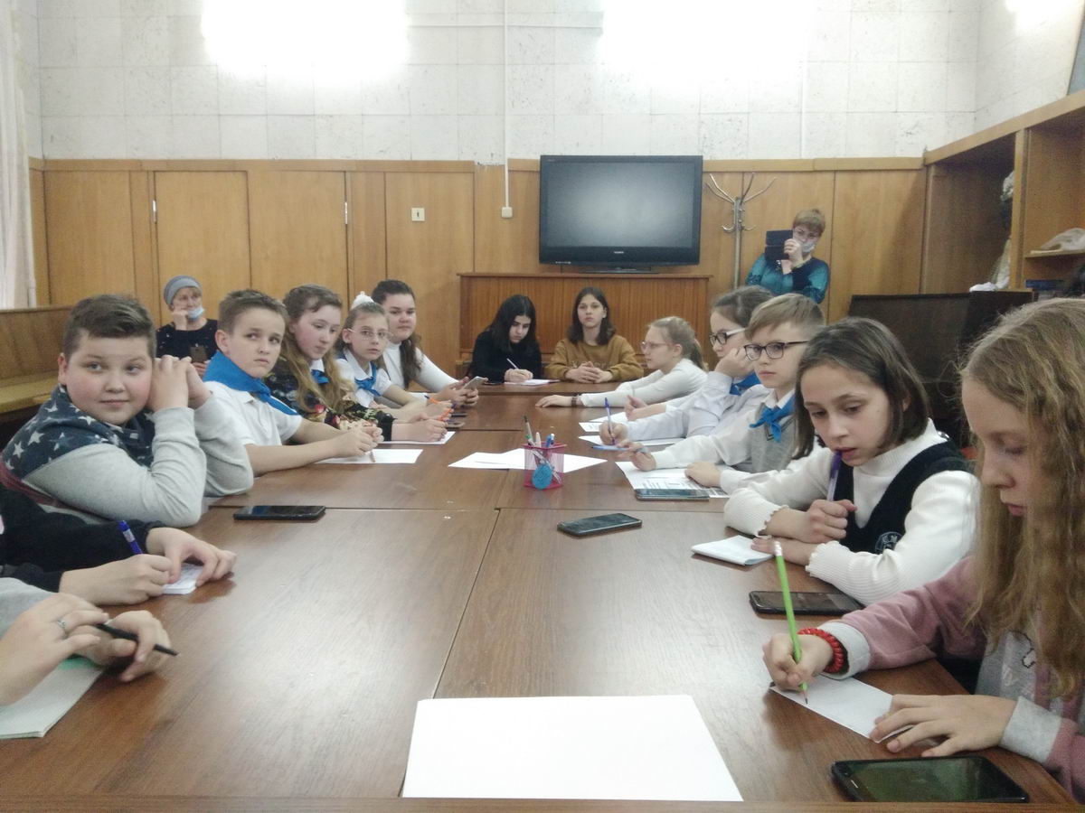 Встреча с юнармейцами Таганрогского городского Центра патриотического воспитания «ПАТРИОТ» 