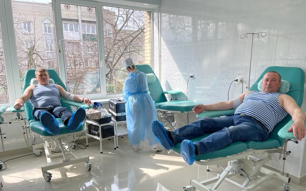 Члены Моршанского отделения "Союз десантников Тамбовской области" стали донорами крови