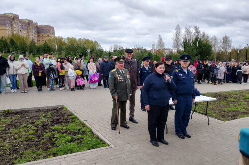 В КОСТРОМЕ КУРСАНТАМ ЦВР «БЕРКУТ», С ЧЕСТЬЮ ПРОШЕДШИМ КВАЛИФИКАЦИОННЫЕ ИСПЫТАНИЯ, ВРУЧЕНЫ ГОЛУБЫЕ БЕРЕТЫ