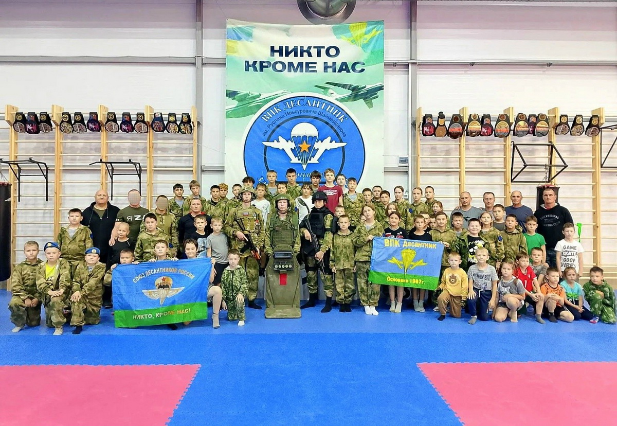 С Воткинским ордена «Генерал армии Маргелов» военно-патриотическим клубом «Десантник имени Руслана Шаймарданова» «Союза десантников Удмуртии» проведены занятия по спецподготовке