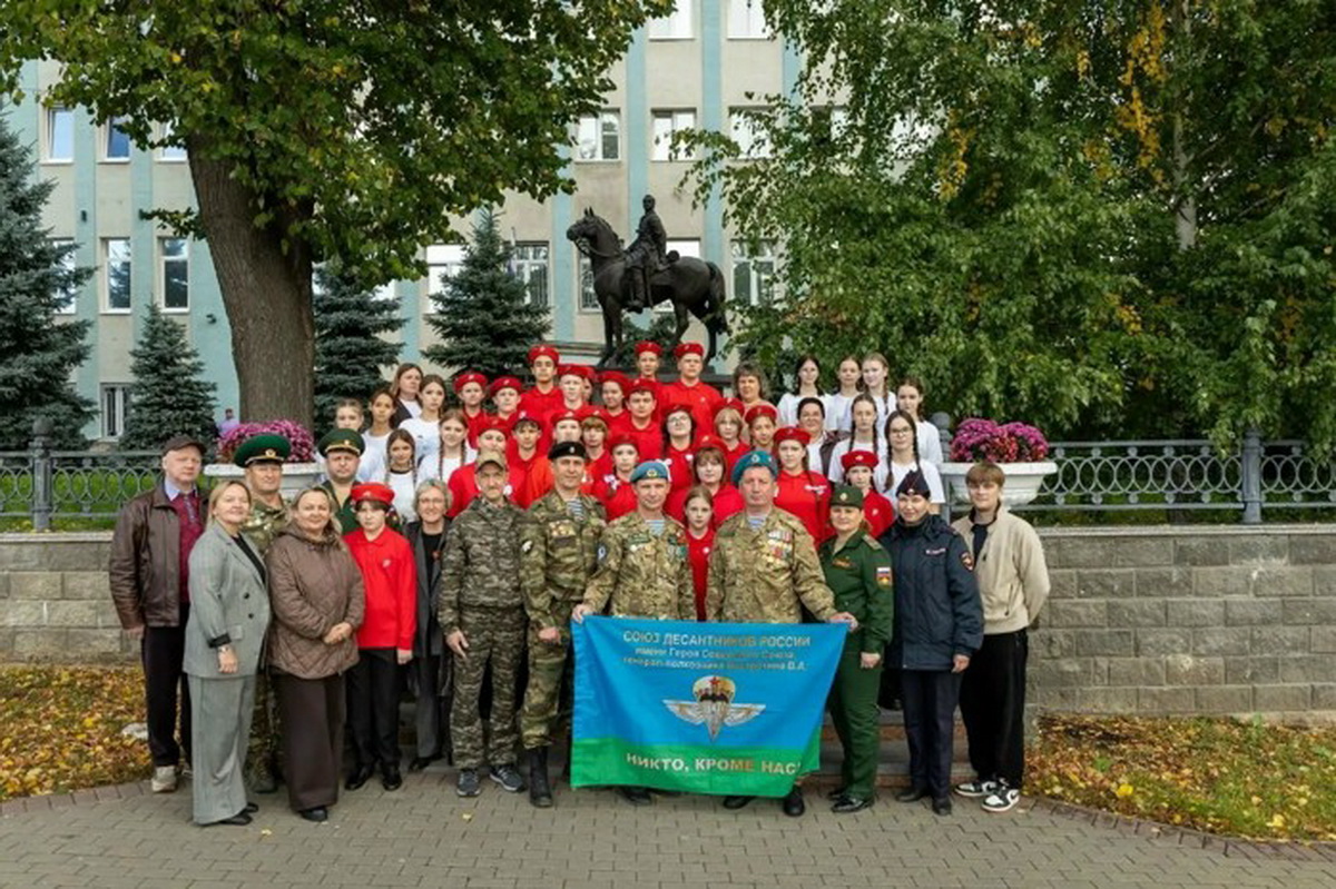 Сарапульское отделение «Союза десантников Удмуртии» приняло участие в памятной акции «По дороге с Героями. Надежда Дурова»
