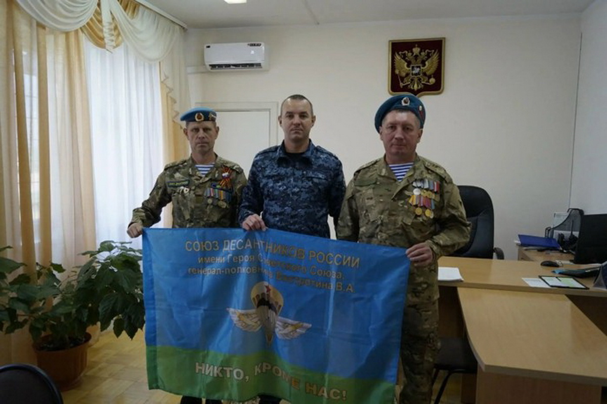 Представители отделения «Союза десантников Удмуртии» по городу Сарапул посетили ФКУ "Исправительная колония №12»